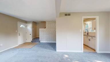 Main picture of 11321 Kensington Ave