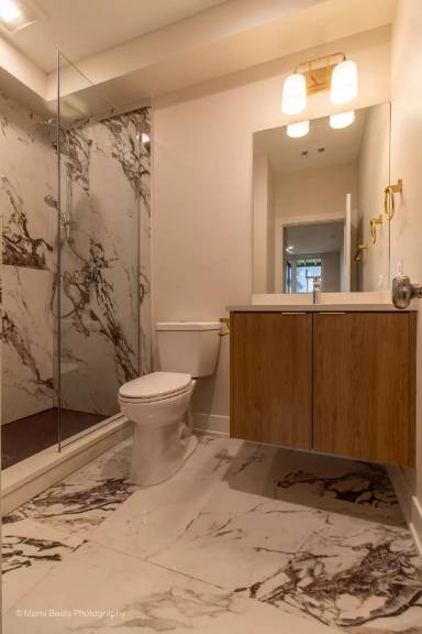 Main picture of 507 East 60th Street - Garden