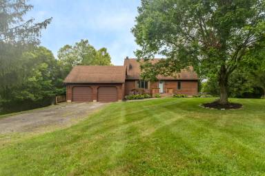 Main picture of 660 Pollock Rd