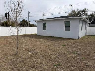 Main picture of 2922 E 21st Ave