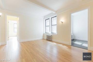 Main picture of 115 E 92nd St