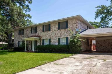 Main picture of 3307 Fairfield Ave