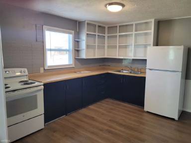Main picture of 126 N Doris St