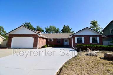 Main picture of 1779 E Michael Way