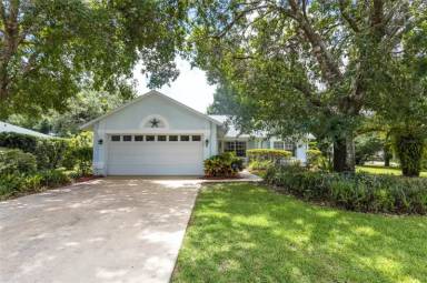 Main picture of 2 Watkins Pl
