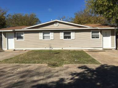 Main picture of 920 S 13th St