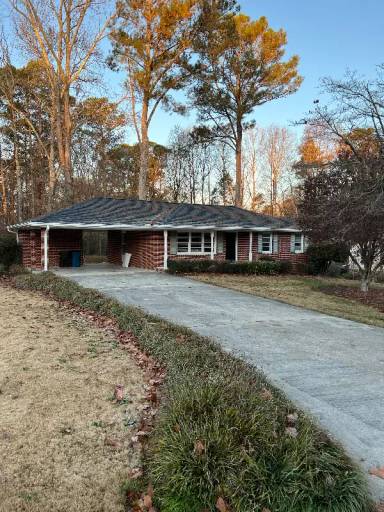 Main picture of 212 Manning Dr