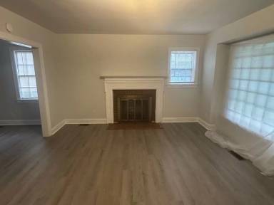 Main picture of 409 E Highland Ave