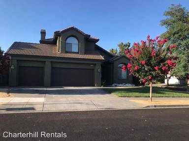 Main picture of 2151 Nyla Pl