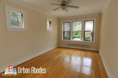 Main picture of 3943 N Janssen Ave