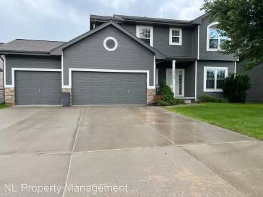 Main picture of 19705 Briggs St