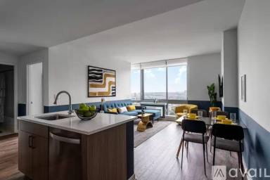 Main picture of 239 Grand St