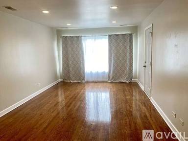 Main picture of 8244 W 95th St