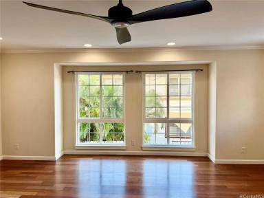Main picture of 634 9th Ave