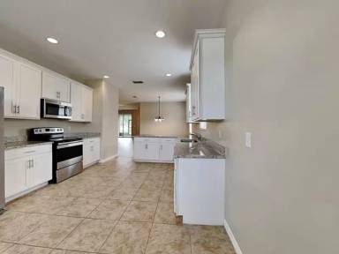 Main picture of 2724 Carrickton Cir