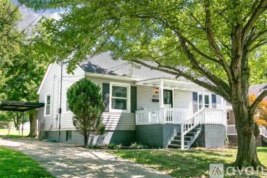 Main picture of 4731 Cliff Ave