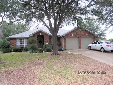 Main picture of 611 Ottawa Dr