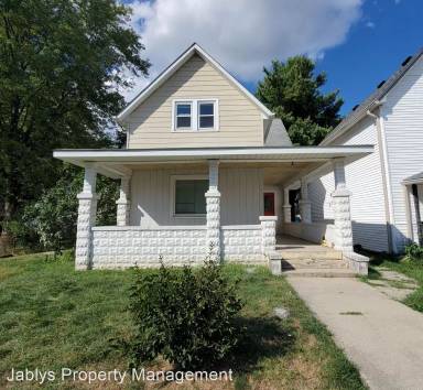 Main picture of 1308 S G St