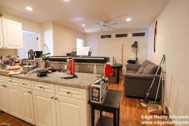 Main picture of 62 Egmont St