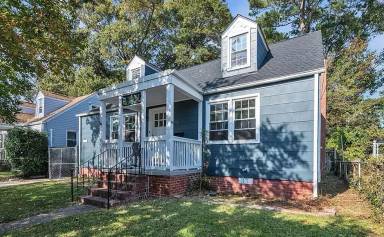 Main picture of 332 E Leicester Ave