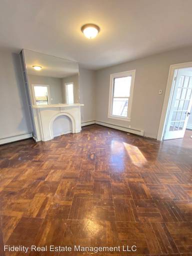 Main picture of 136 Dubois St