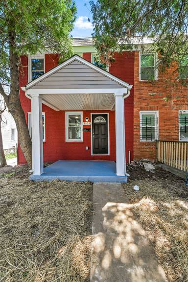 Main picture of 3311 W Garrison Ave