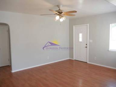 Main picture of 3253 Belden St