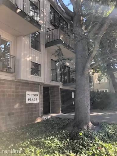 Main picture of 218 Tilton Ave
