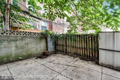 Main picture of 1902 Pine St