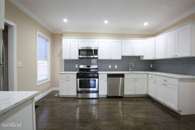 Main picture of 19 Perrin St