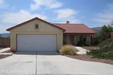 Main picture of 71667 Sunnyvale Ct