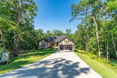 Main picture of 5 Sandy Ln
