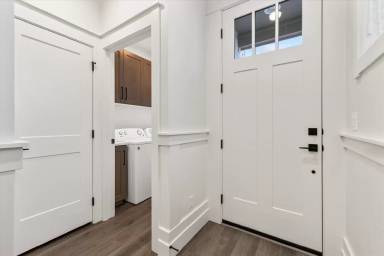 Main picture of 3903 W Spring House Ln