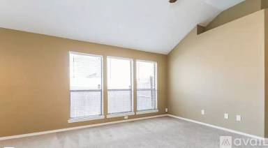 Main picture of 815 Wyndham Pl
