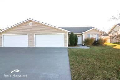 Main picture of 502 Stone Pointe Dr