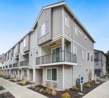 Main picture of 13730 Manor Way
