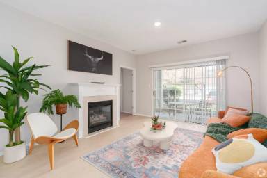 Main picture of 98 Waterside Dr