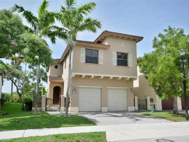 Main picture of 8940 SW 228th Ln