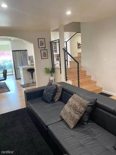 Main picture of 15506 Deblynn Ave