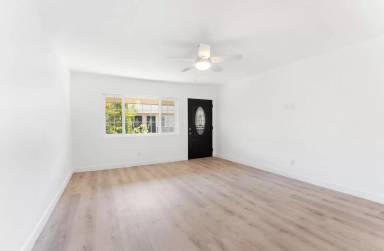 Main picture of 244 Coronado Ave