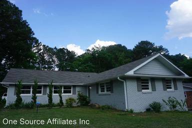 Main picture of 2717 Dresden Ct