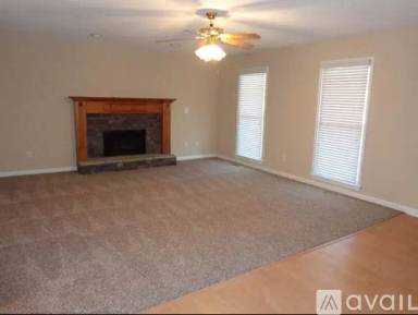 Main picture of 784 Abbington Ln