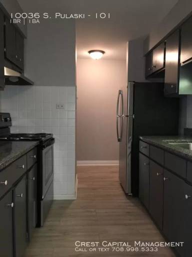 Main picture of 10036 S Pulaski Rd