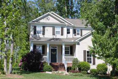 Main picture of 30 Greenwells Glory Dr