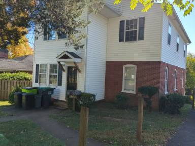 Main picture of 109 Observatory Ave