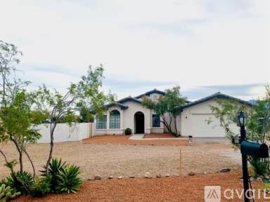 Main picture of 6910 W Chervil Pl