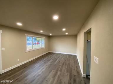 Main picture of 4409 3rd Ave N