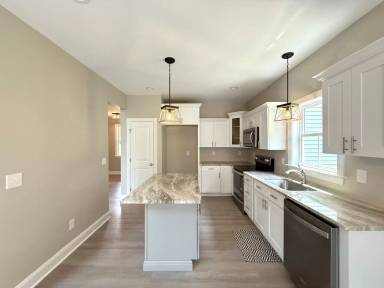 Main picture of 2578 Whipporwill Ct
