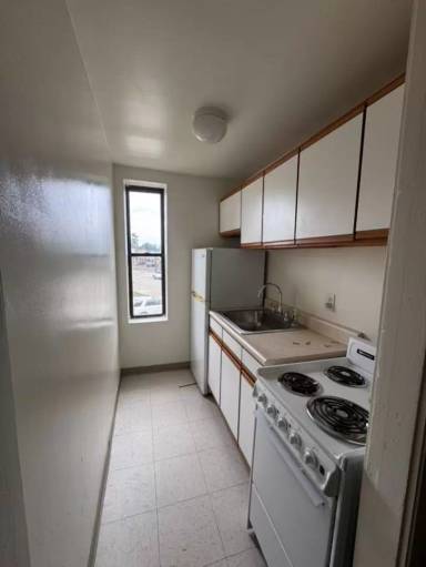 Main picture of 3820 Brownsville Rd