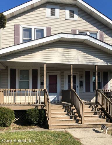 Main picture of 370 Midland Ave